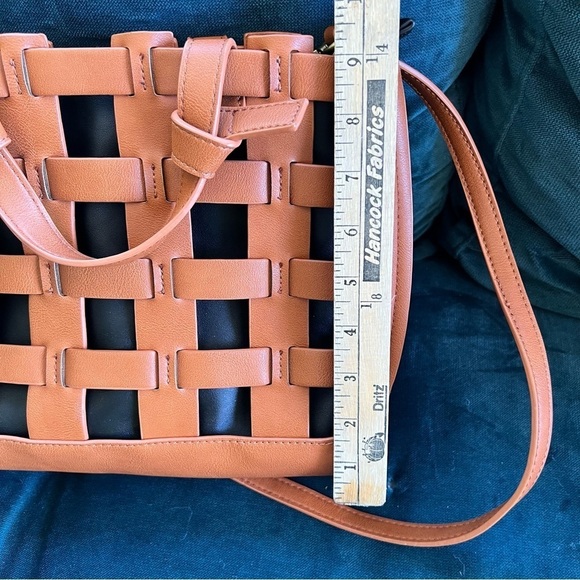 Anthropologie Rio Woven CAGE Tote Bag - Picture 7 of 9